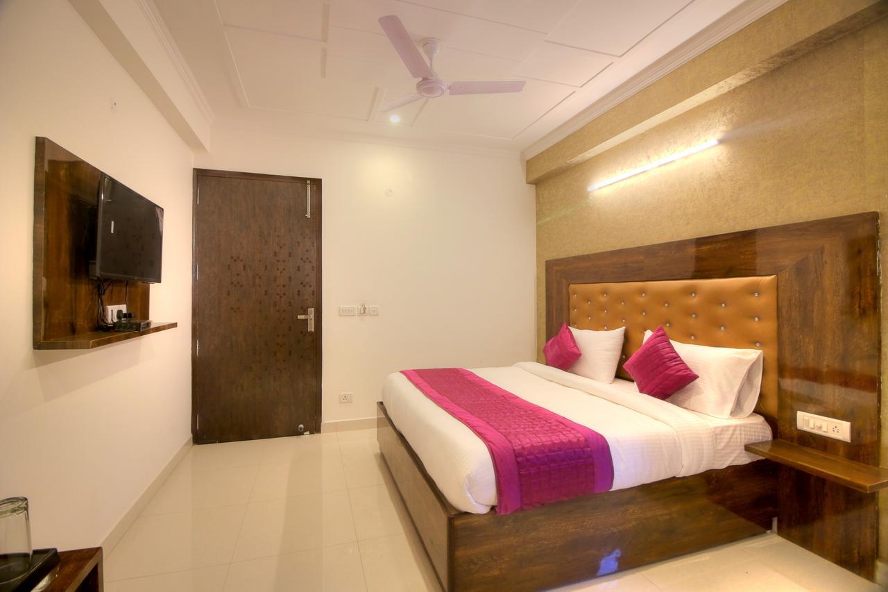 Airport Hotel Ark Of Avalon New Delhi Luaran gambar